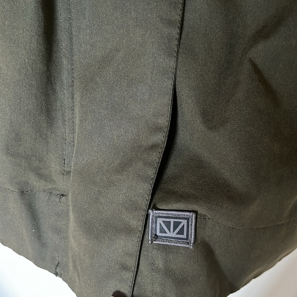 Brixtol - Picture 4 of 13